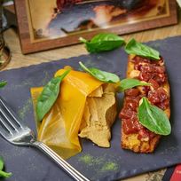 Рецепт Утиного паштета с желе из апельсина с французским десертным хлебом