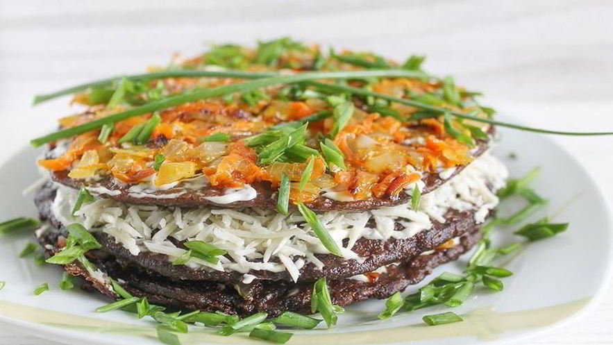 Рецепт печеночного торта из свиной печени