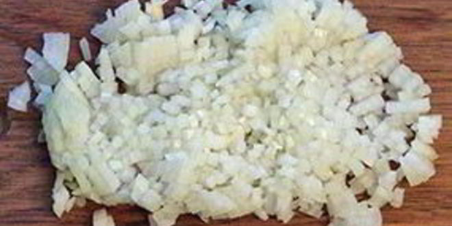 Рецепт печеночного торта с морковкой и луком