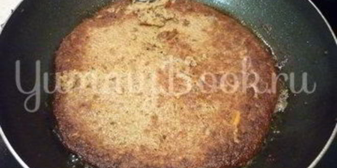 Рецепт печеночного торта с зеленью и помидорами