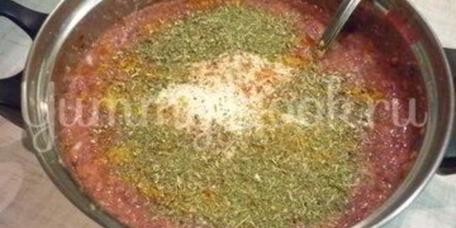 Рецепт печеночного торта с зеленью и помидорами