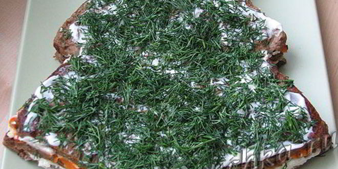 Рецепт печеночного торта в виде елочки