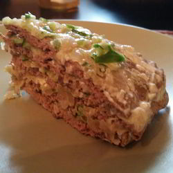 Рецепт Торта из куриной печени со свежим огурцом и луком