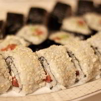 Рецепт Роллов с семгой и авокадо