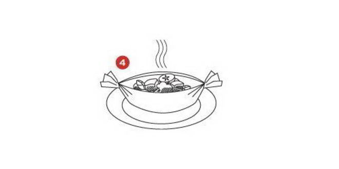 Рецепт куриного рулета с ветчиной и соусом песто