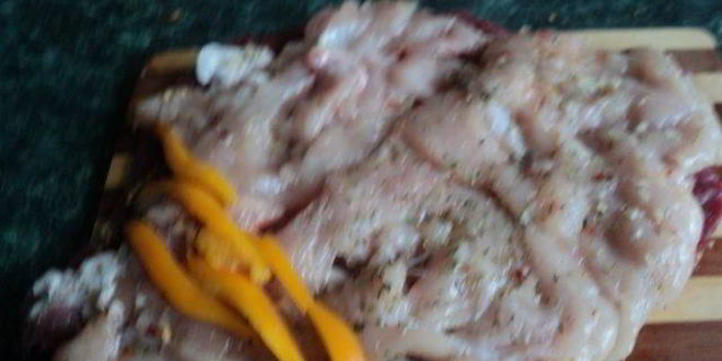 Рецепт мясного рулета ассорти
