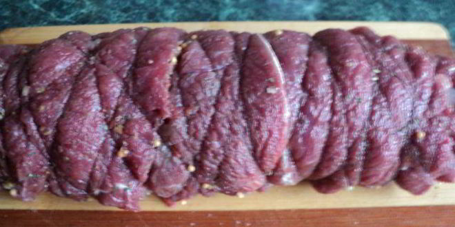 Рецепт мясного рулета ассорти
