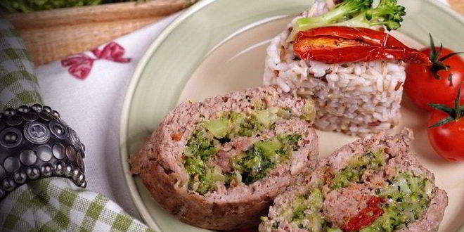 Рецепт мясного рулета с брокколи, сыром и вялеными томатами