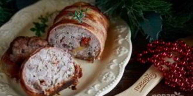 Рецепт мясного рулета в беконе