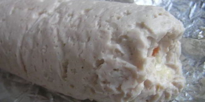 Рецепт рулета из индейки с мятным сыром и красным перцем