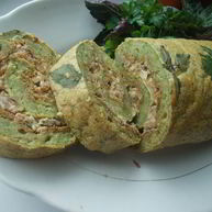 Рецепт Рулета из кабачкового теста с начинкой из овощей, мяса и сыра