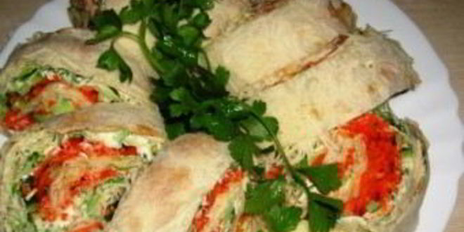 Рецепт рулета из лаваша с овощами и сыром