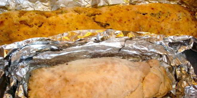 Рецепт рулета из цыпленка и кураги в винном соусе