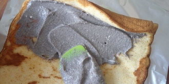 Рецепт рулета с черемухой и рикоттой