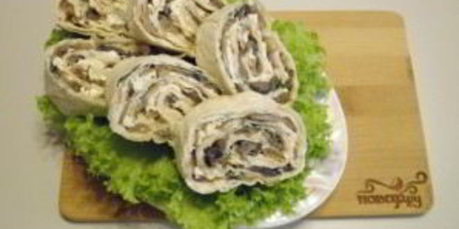 Рецепт рулета с грибами и сыром