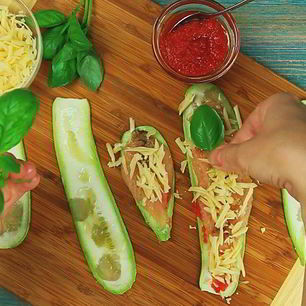 Рецепт Рулетиков из кабачков