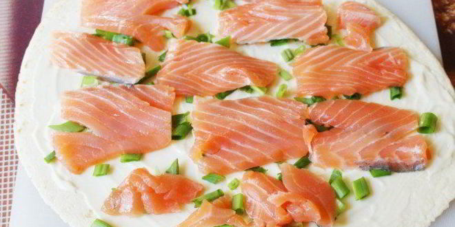 Рецепт рулетиков из семги