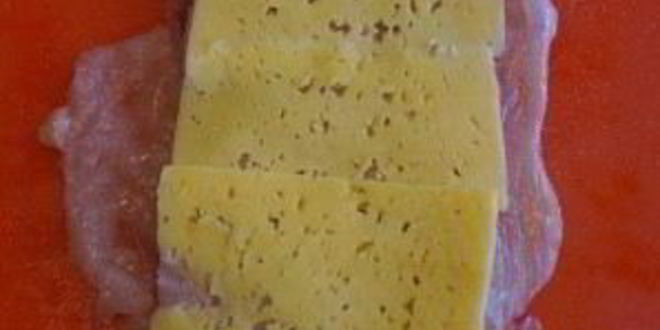 Рецепт рулетиков кордон блю в сливочном соусе