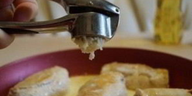 Рецепт рулетиков кордон блю в сливочном соусе