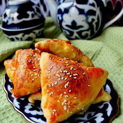 Рецепт Самсы из слоеного теста с картошкой