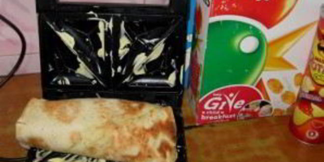 Рецепт шаурмы с колбасой и сыром