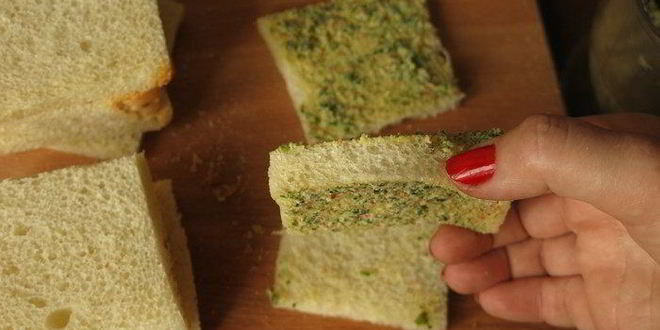 Рецепт крабовых сухариков