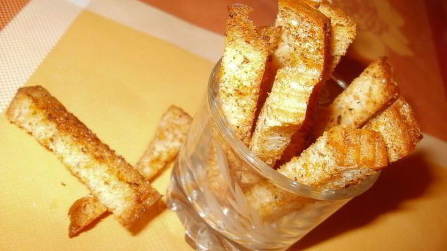 Рецепт сухариков на все случаи