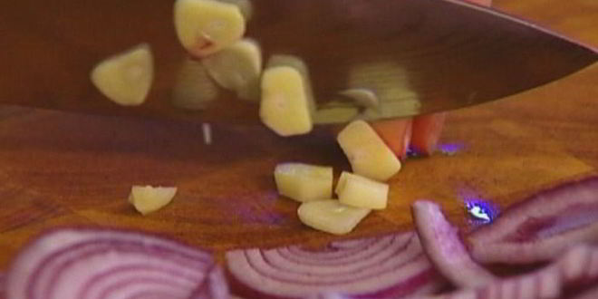 Рецепт сухариков с грибной начинкой, сыром и зеленью