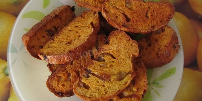 Рецепт тыквенных сухариков с изюмом
