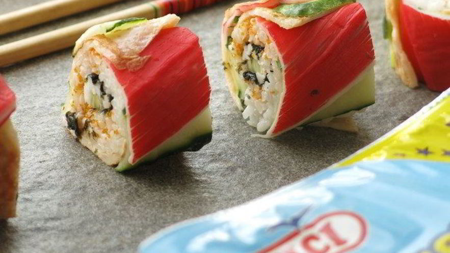 Рецепт радужных суш с крабовыми палочками