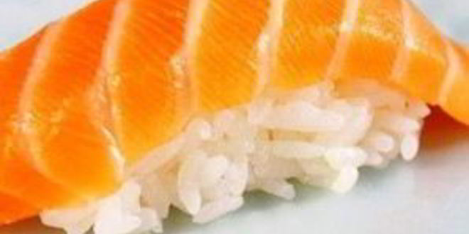 Рецепт суш с лососем