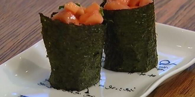 Рецепт суш с папайей и медом