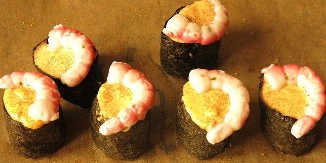 Рецепт суш, запеченных со спайси соусом с крабовыми палочками