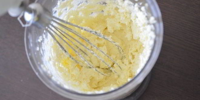 Рецепт банановых мини-сэндвичей с творожным кремом