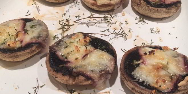 Рецепт хрустящего сэндвича с грушами-гриль и запеченными грибами