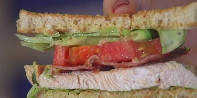 Рецепт классического клаба-сэндвича с домашним майонезом