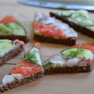 Рецепт Мозаики из сэндвичей