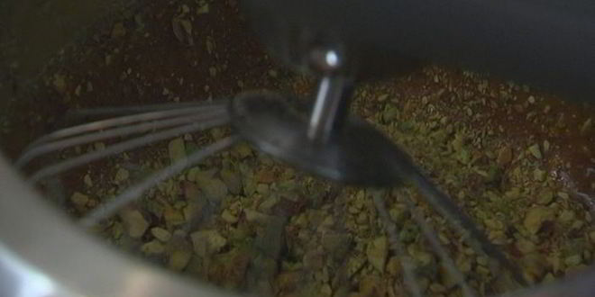 Рецепт шоколадных сэндвичей с фисташковым мороженым