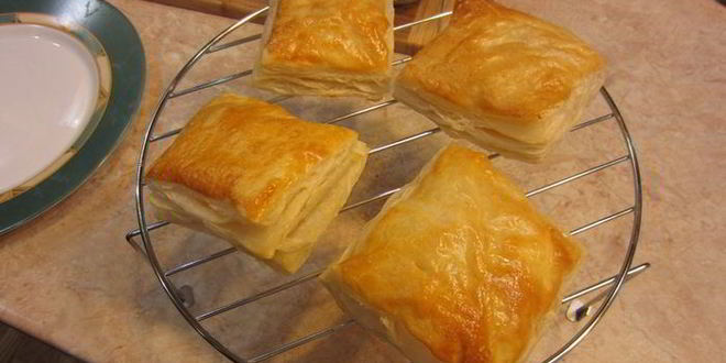 Рецепт сэндвича с моцареллой, грибами и соусом нисуаз