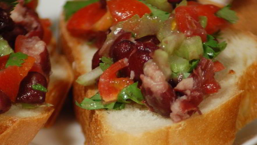 Рецепт сэндвичей с фасолевым дипом