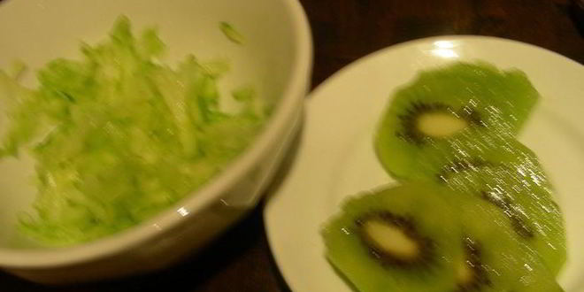 Рецепт сэндвичей с копченым лососем и киви