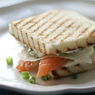 Рецепт Сэндвичей с семгой и сливочным сыром