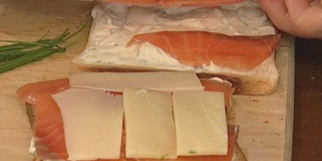 Рецепт сэндвичей с семгой и сливочным сыром