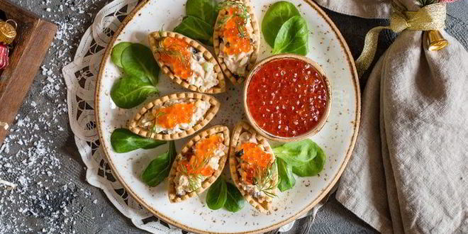 Рецепт тарталеток с тунцом и красной икрой