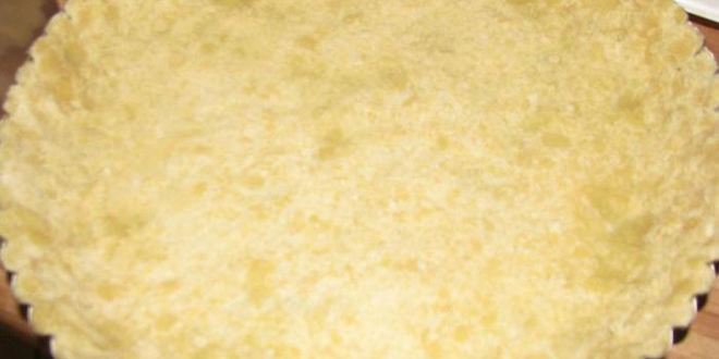 Рецепт тарта 3 сыра с пореем, балыком и оливками