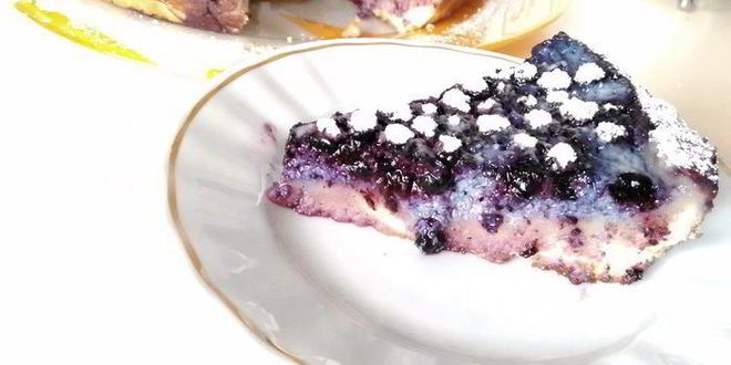 Рецепт тарта с черникой и нежным кремом в мультиварке