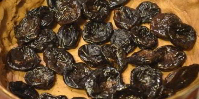 Рецепт тарта с черносливом и нежнейшим шоколадным ганашем