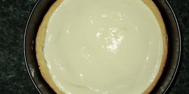 Рецепт тарта с творогом и малиной