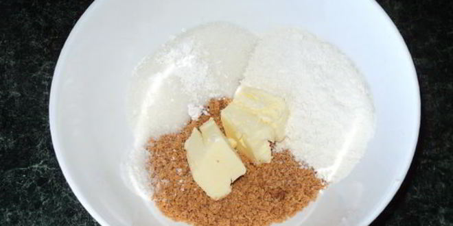 Рецепт тарта с творогом и малиной