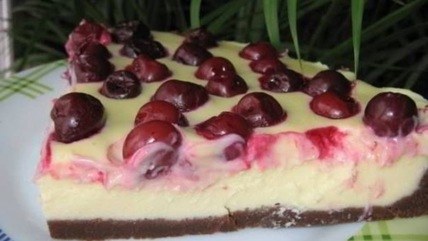 Рецепт тарта с творогом и вишней